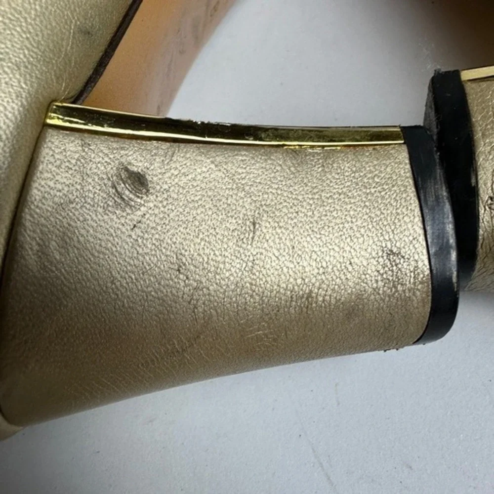 Vintage 1990s Y2K St John Heels Shoes Womens Size 8 1/2 Gold Leather‎ Pumps KC